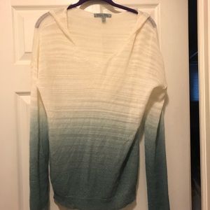 FINAL PRICE! Adorable Light Weight Knit Top- EUC